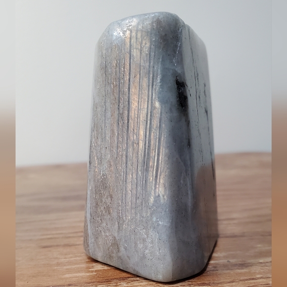 Labradorite Crystal Freeform 0.58 pounds - Picture 3 of 13